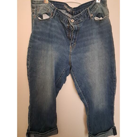 Signature Levi Strauss Jeans Capris Womens Size 22 - Picture 1 of 7